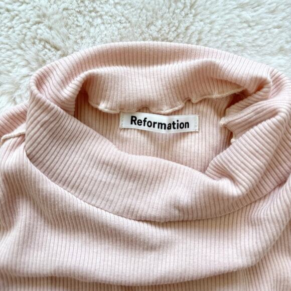 NEW!!! Reformation women turtleneck top size XS - Picture 5 of 7